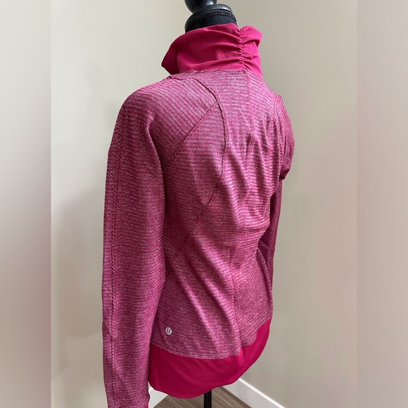Lululemon 3/4 Zip Pullover Sweater - Size 6 - Picture 2 of 3